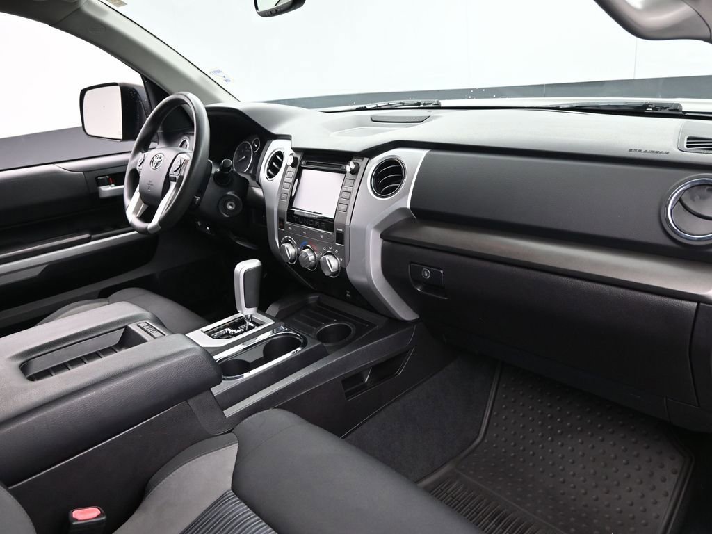 Used 2014 Toyota Tundra SR5 w/ SR5 Upgrade Package image 29