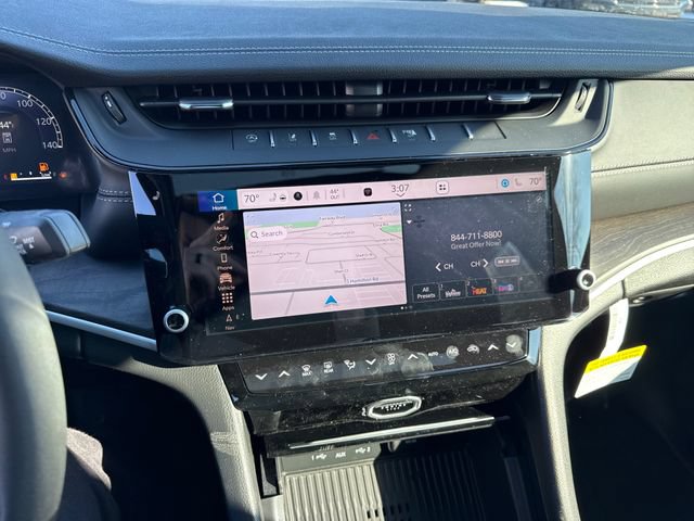 New 2026 Jeep Grand Cherokee Altitude AWD/4WD image 17