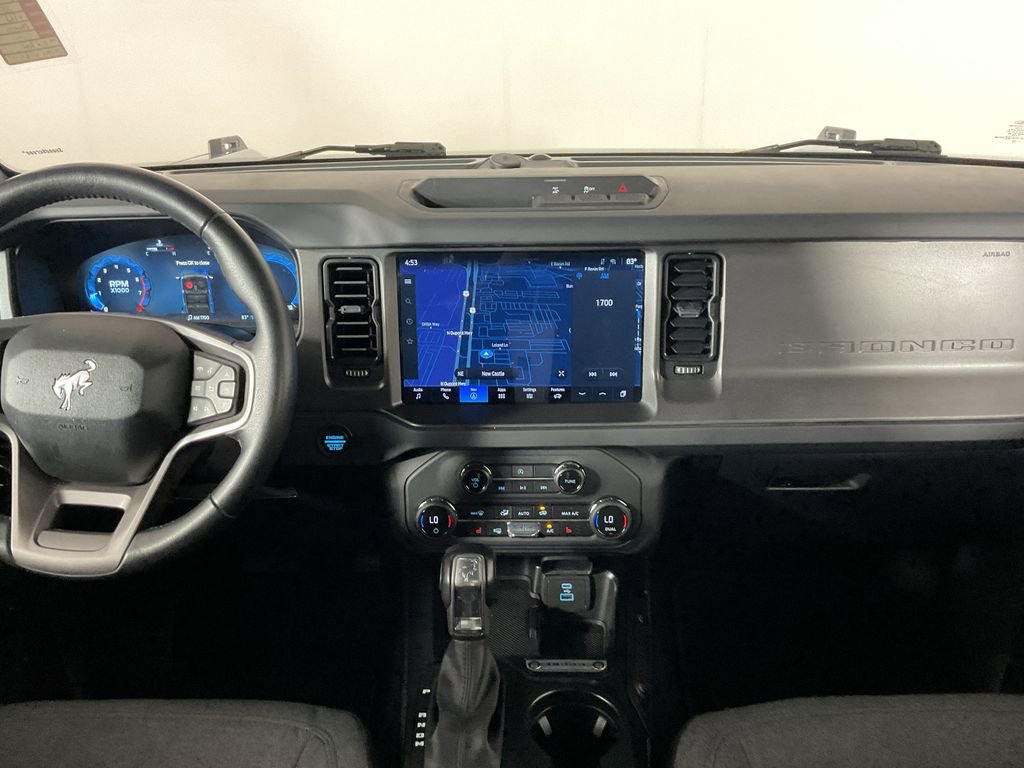 Used 2025 Ford Bronco Big Bend image 15