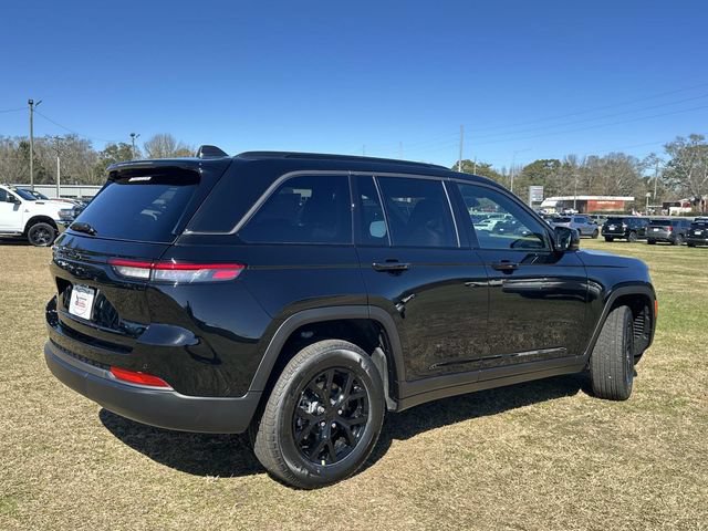 New 2026 Jeep Grand Cherokee Altitude AWD/4WD image 8