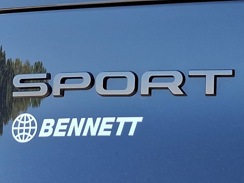 New 2026 Land Rover Range Rover Sport Dynamic SE AWD/4WD image 17