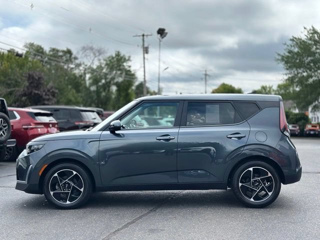Used 2023 Kia Soul EX FWD image 2
