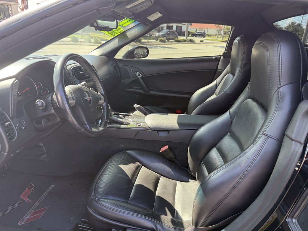 Used 2011 Chevrolet Corvette Convertible w/ Preferred Equipment Group RWD image 13