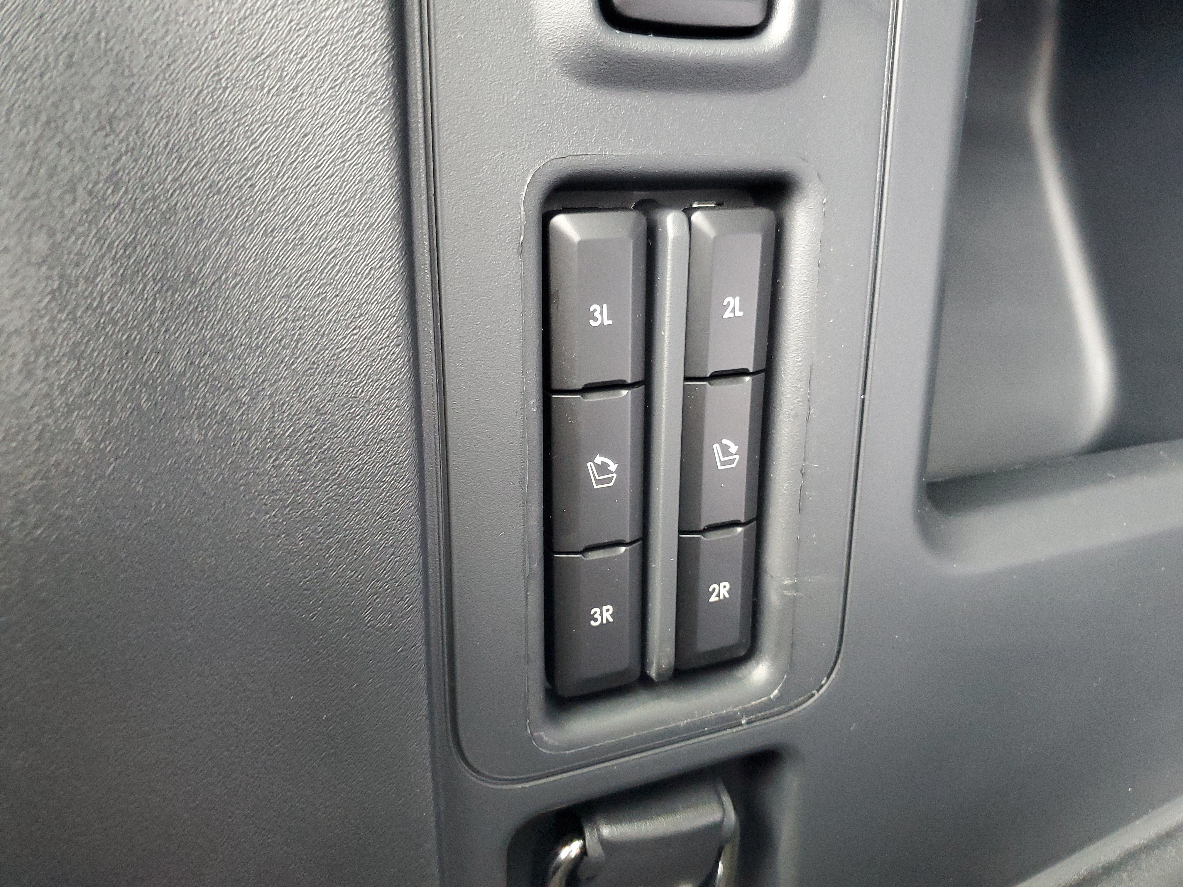 New 2026 Lincoln Navigator Reserve AWD/4WD image 33