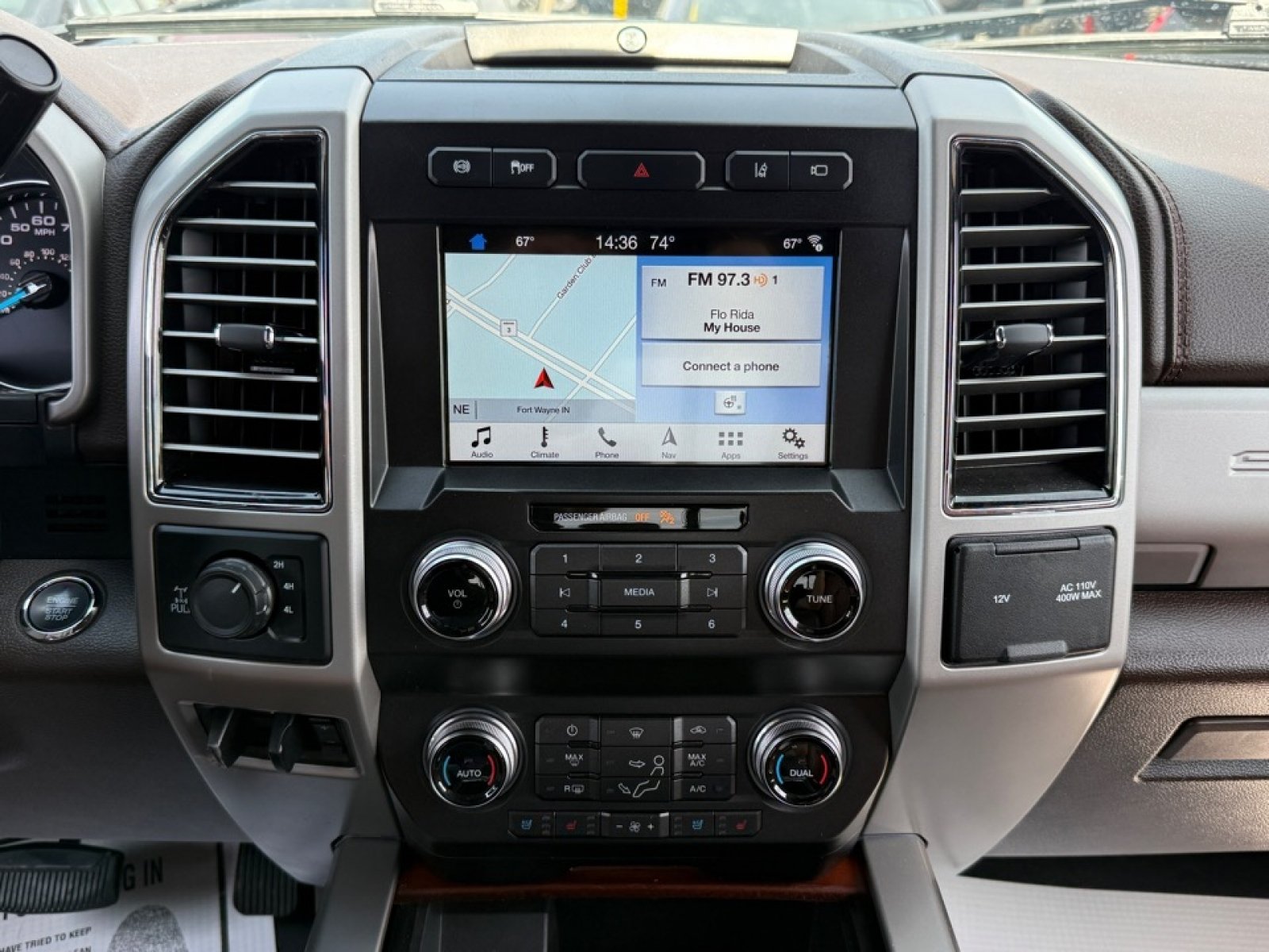 Used 2019 Ford F250 King Ranch w/ King Ranch Ultimate Package AWD/4WD image 13