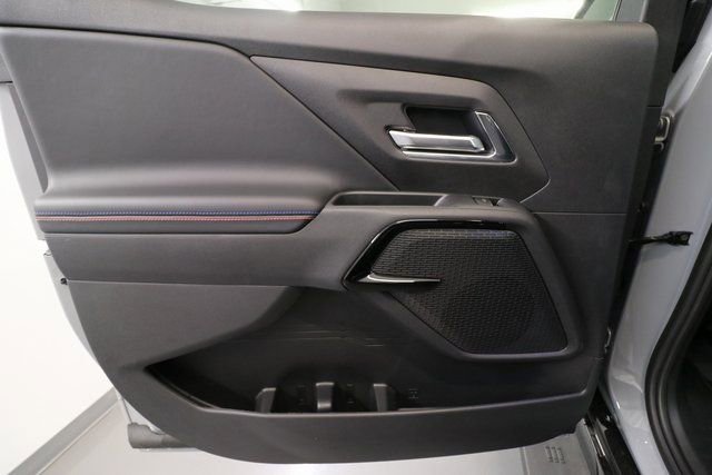 New 2025 Chevrolet Silverado EV RST image 25