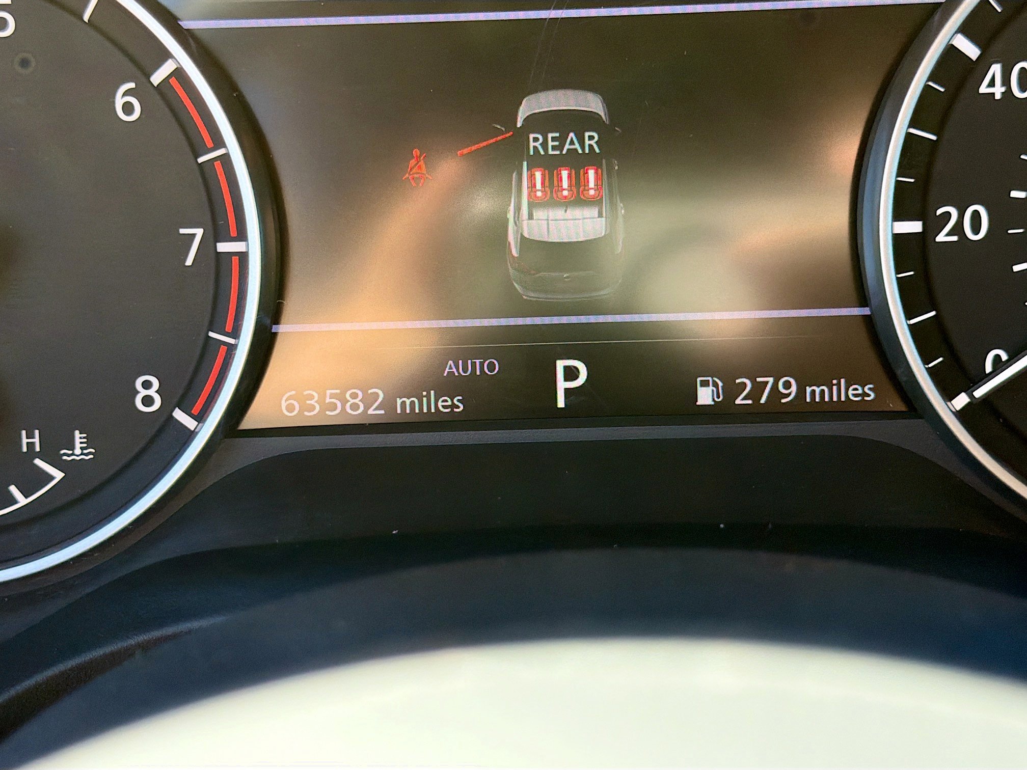 Used 2024 Nissan Rogue S image 37