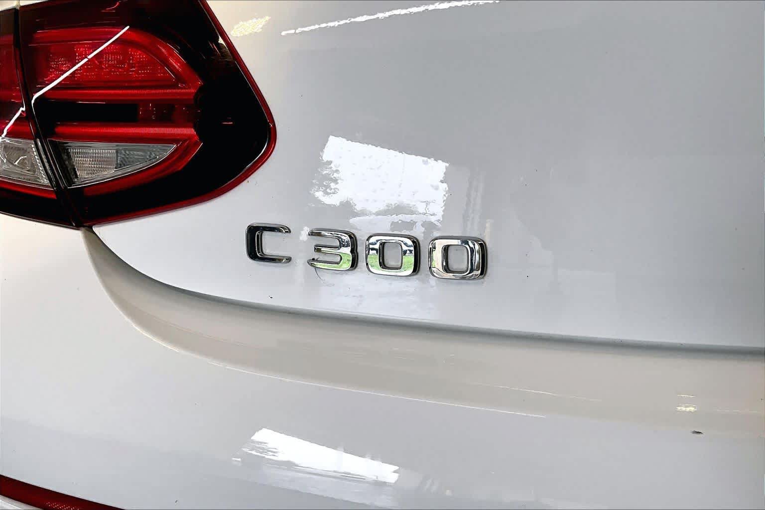 Used 2022 Mercedes-Benz C 300 4MATIC Coupe image 33