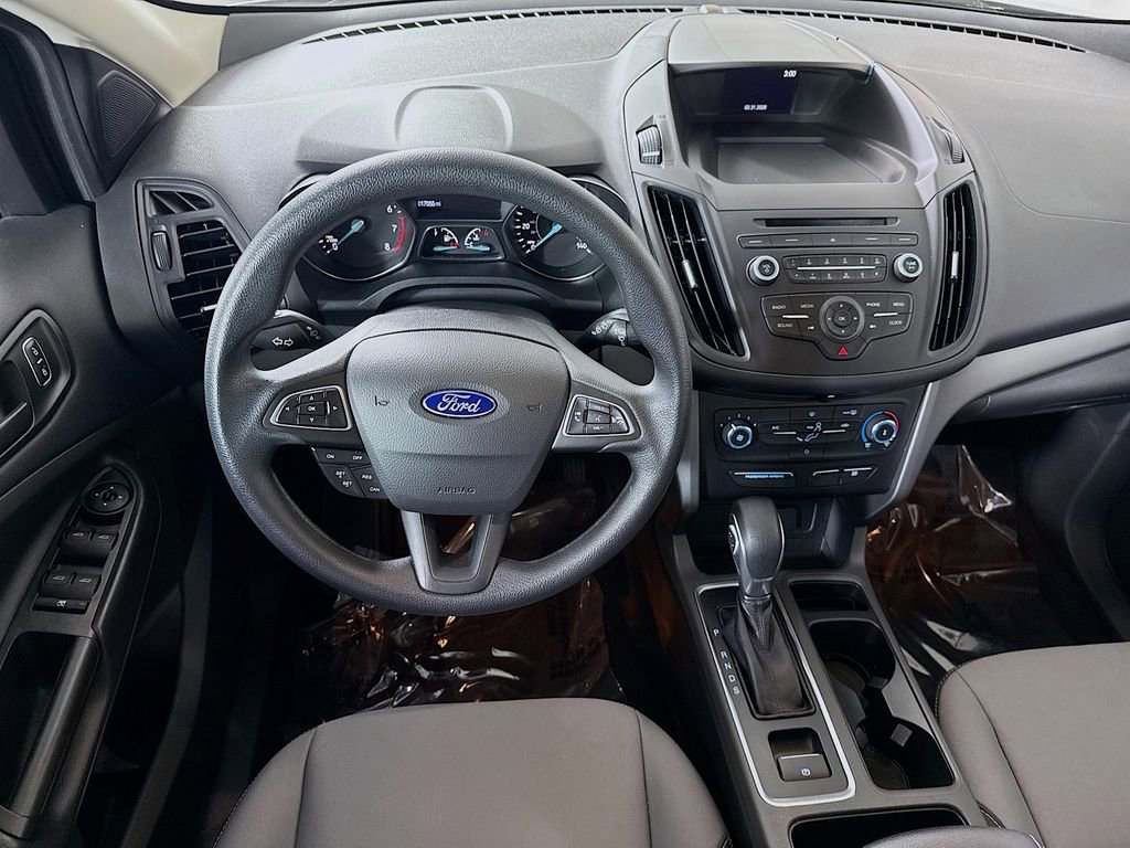 Used 2017 Ford Escape S image 3
