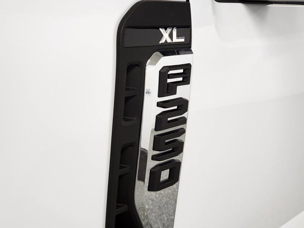 New 2026 Ford F250 XL w/ Snow Plow/Camper Package image 26