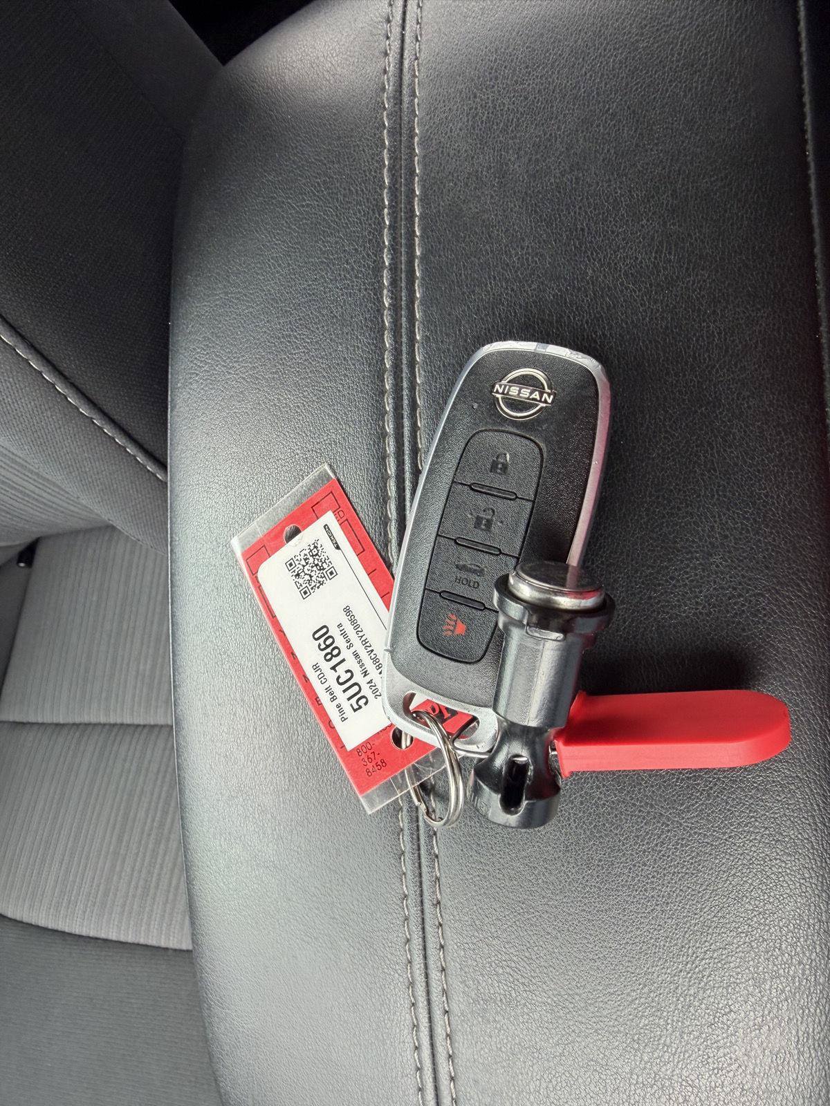 Used 2024 Nissan Sentra SV FWD image 13
