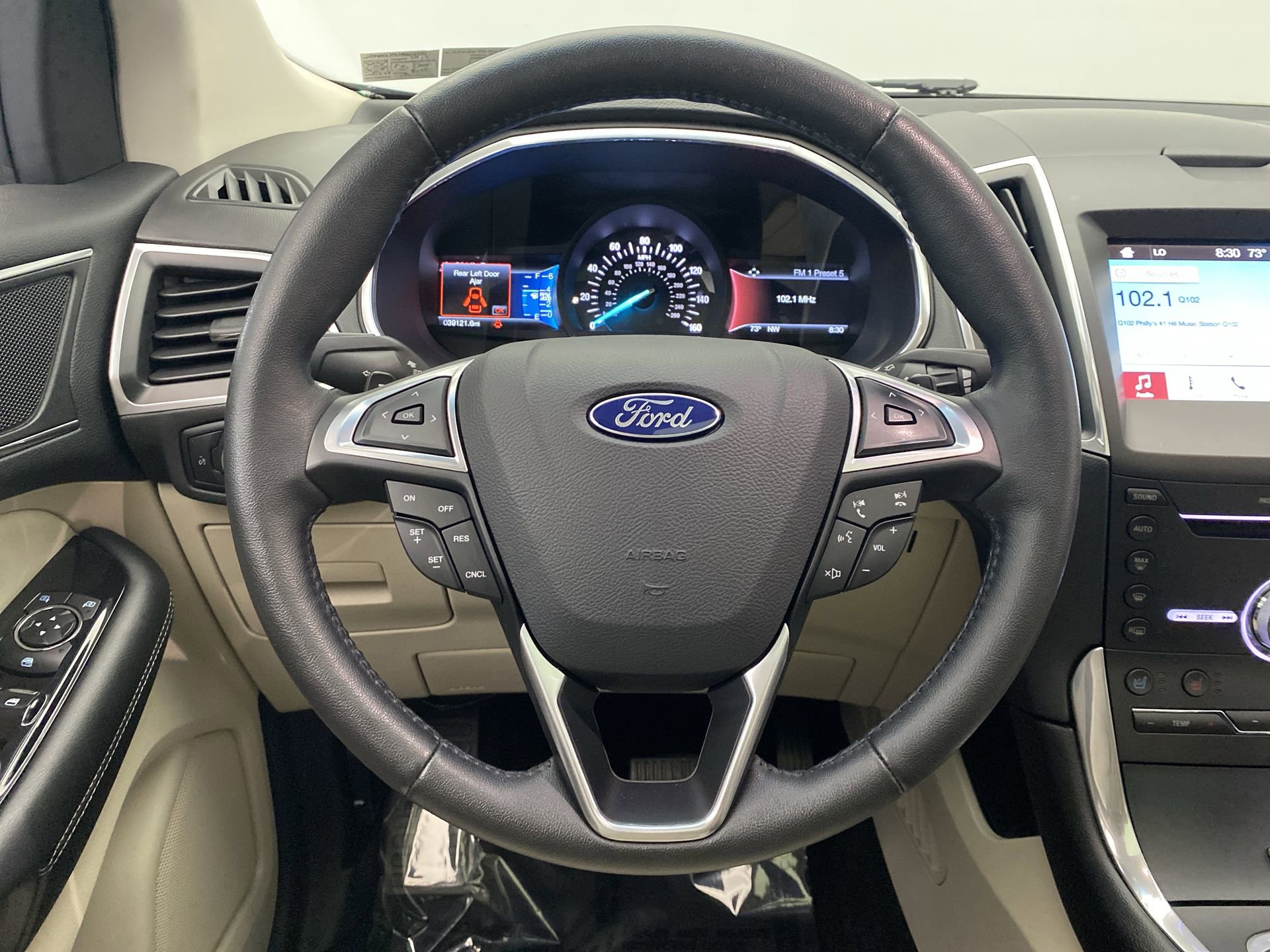 Used 2017 Ford Edge Titanium w/ Equipment Group 301A AWD/4WD image 12