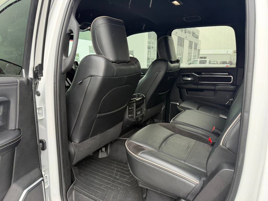 Used 2021 RAM 3500 Laramie AWD/4WD image 15