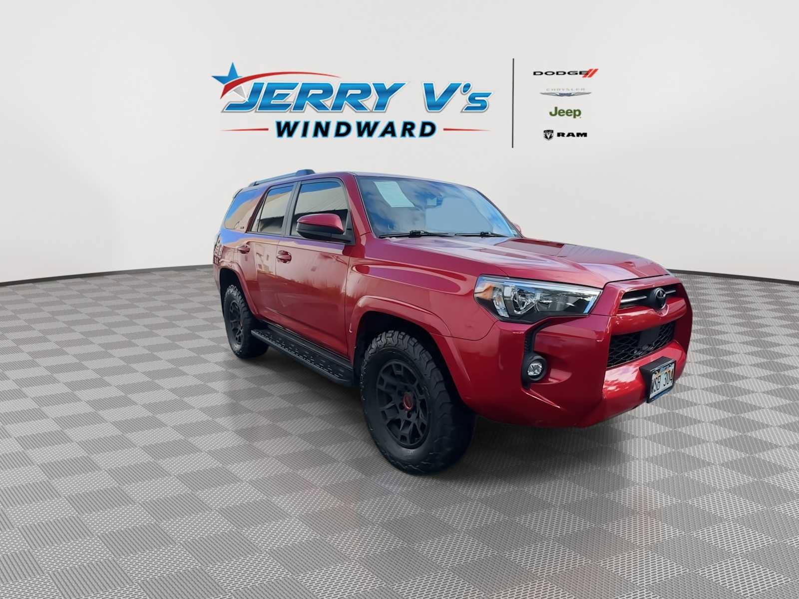 Used 2023 Toyota 4Runner SR5 image 2