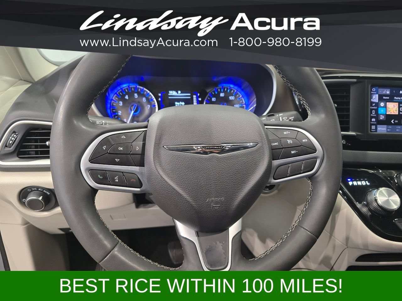 Used 2023 Chrysler Voyager LX FWD image 14