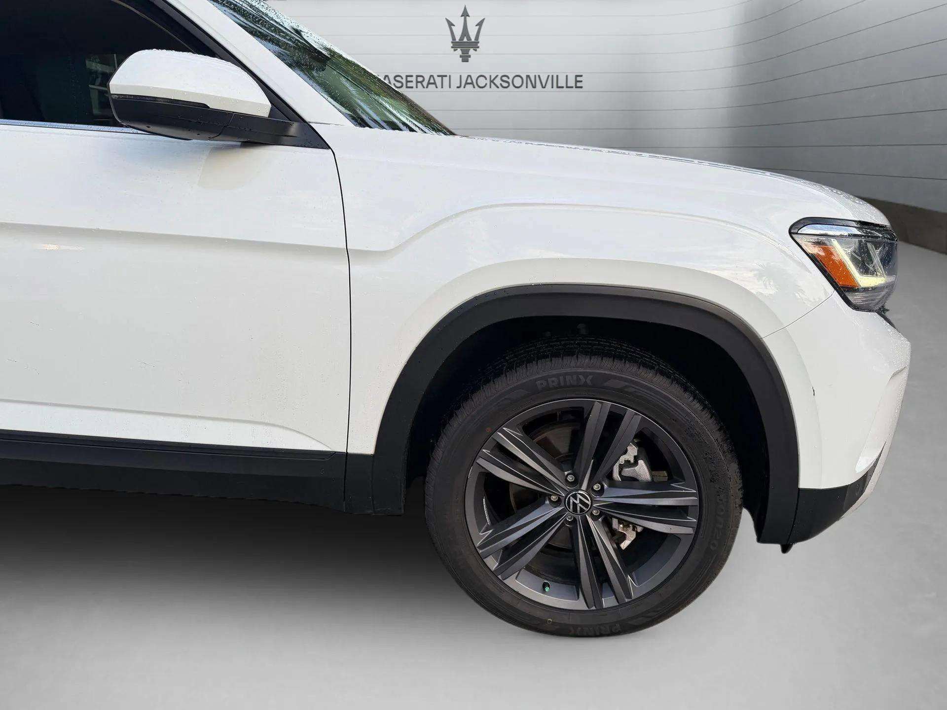 Used 2022 Volkswagen Atlas SE image 6