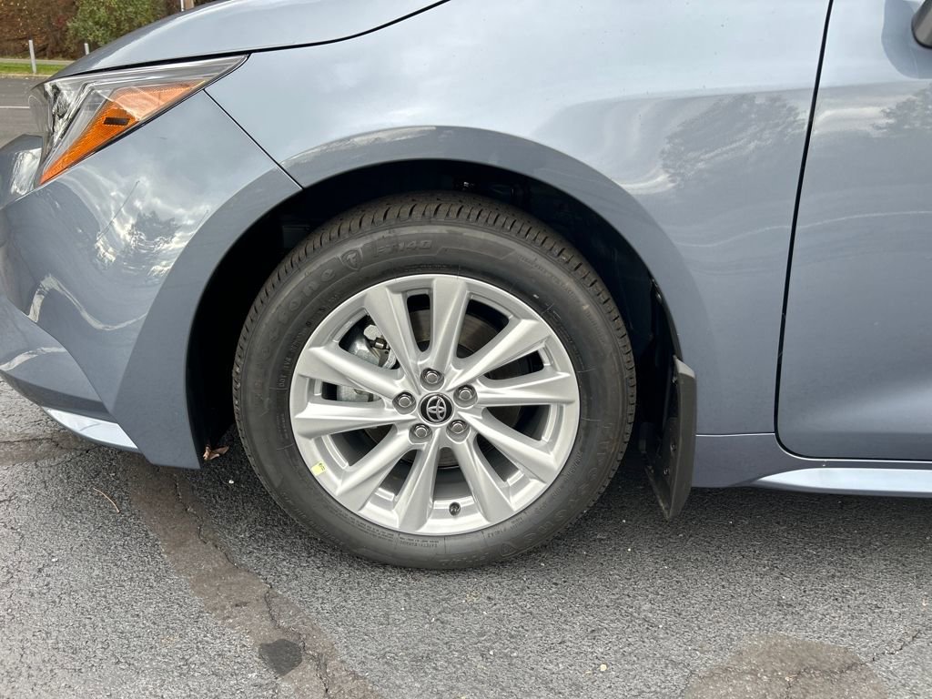 New 2026 Toyota Corolla LE image 29