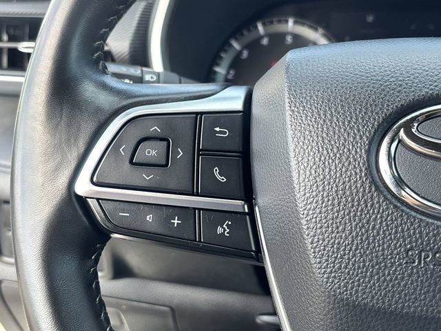 Used 2021 Toyota Highlander XSE image 24