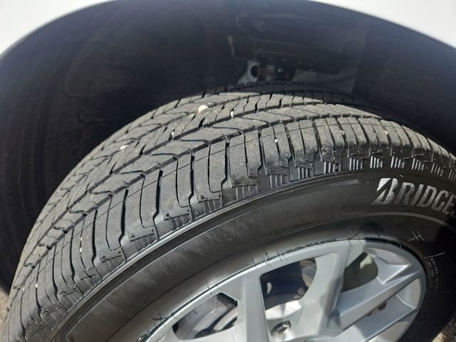 Used 2024 Chevrolet Equinox LT AWD/4WD image 27