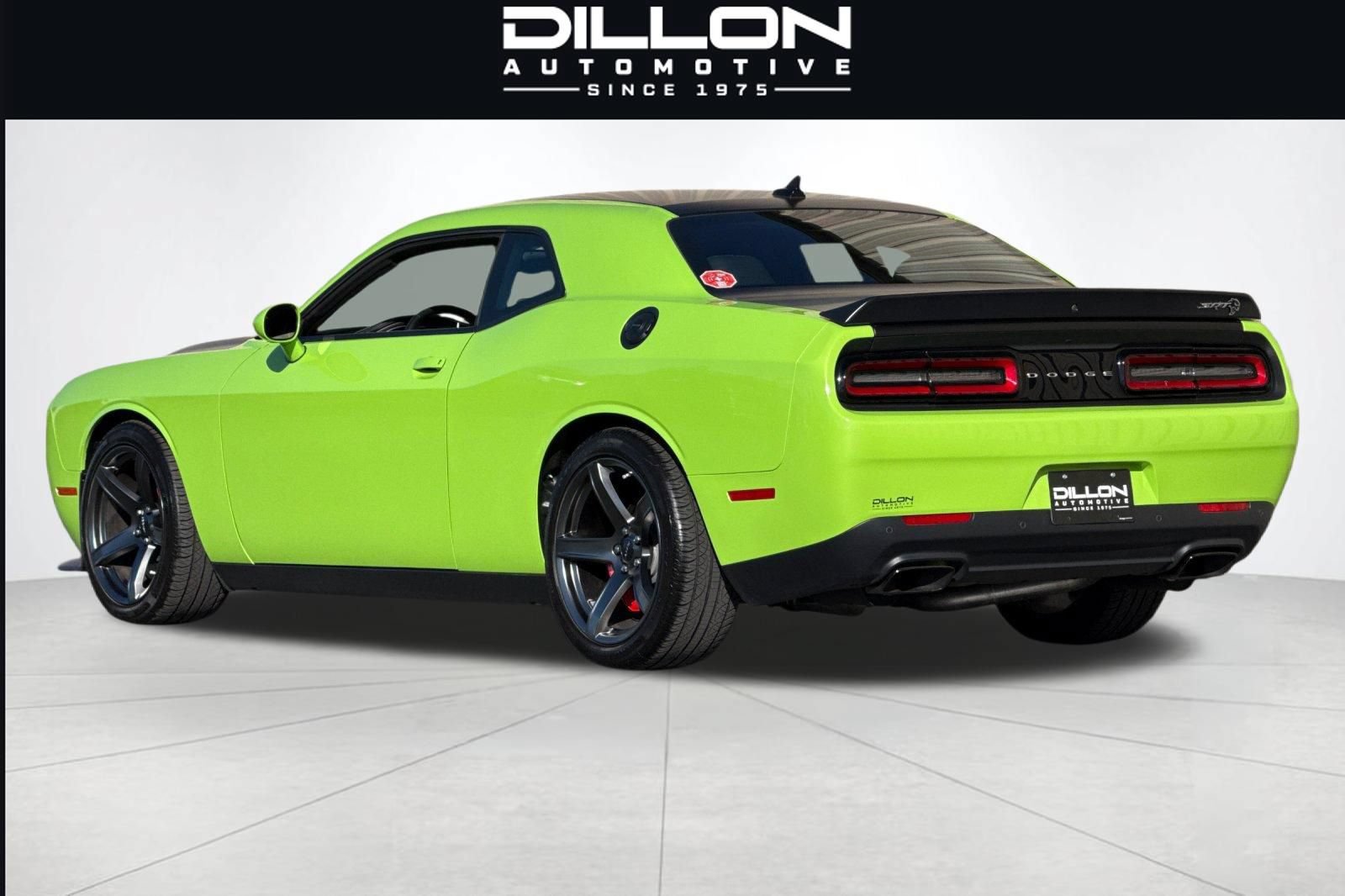 Used 2023 Dodge Challenger SRT Hellcat w/ Driver Convenience Group RWD image 6