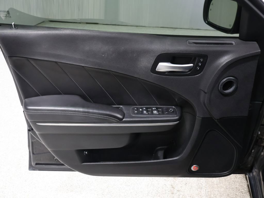 Used 2018 Dodge Charger GT image 14