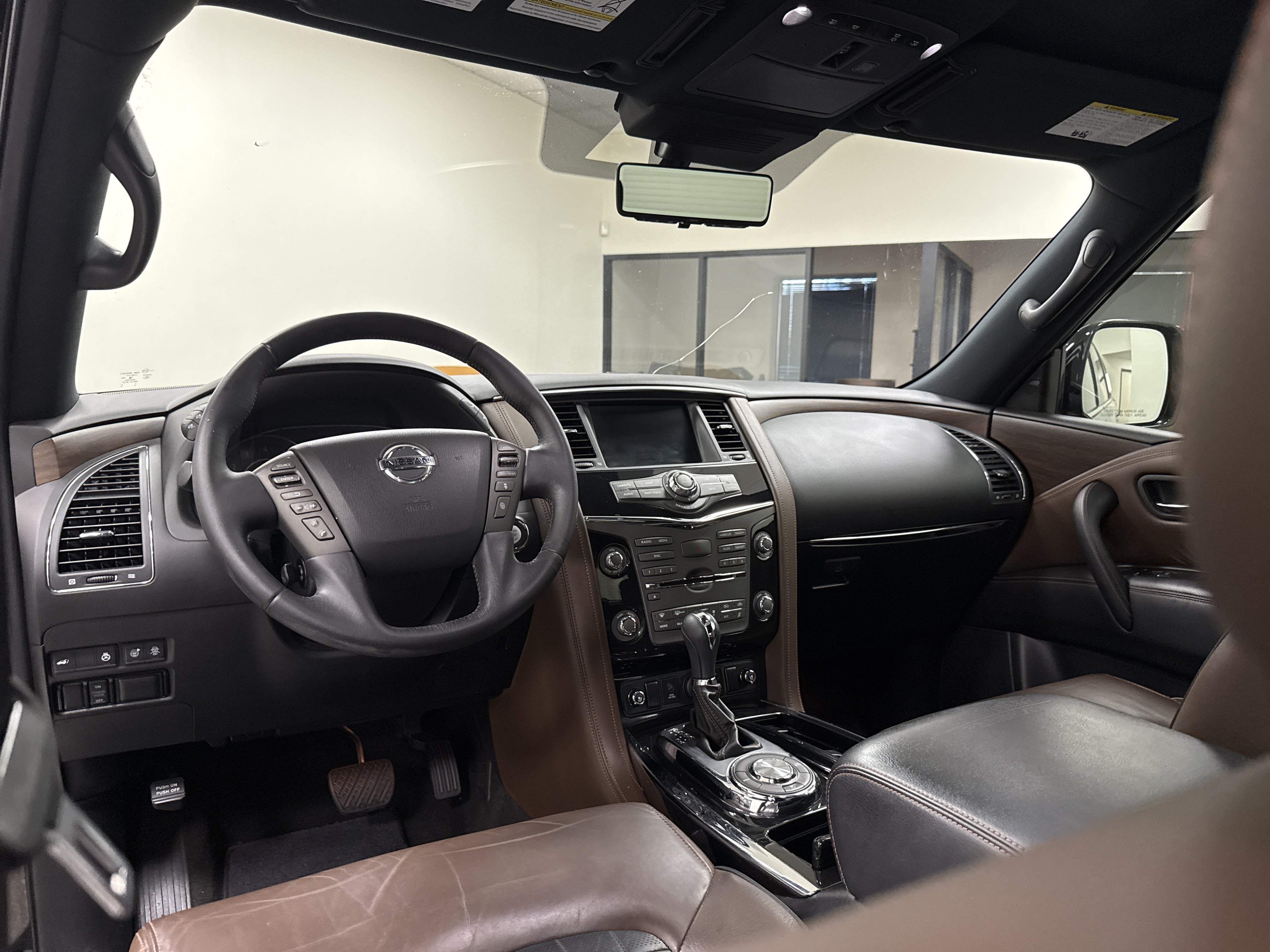 Used 2020 Nissan Armada Platinum w/ Platinum Reserve Package RWD image 16