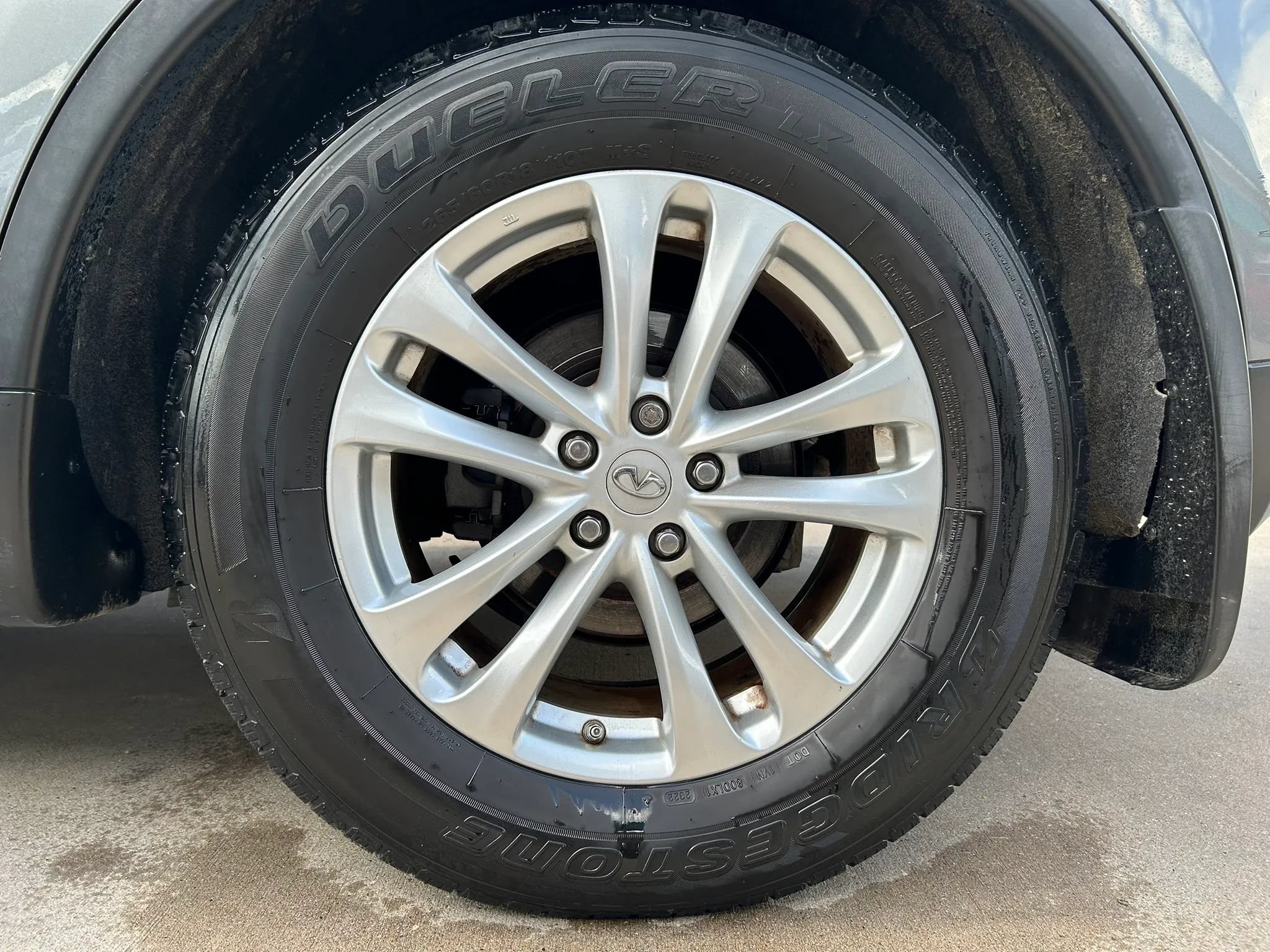 Used 2013 INFINITI FX37 AWD w/ Premium Pkg image 29