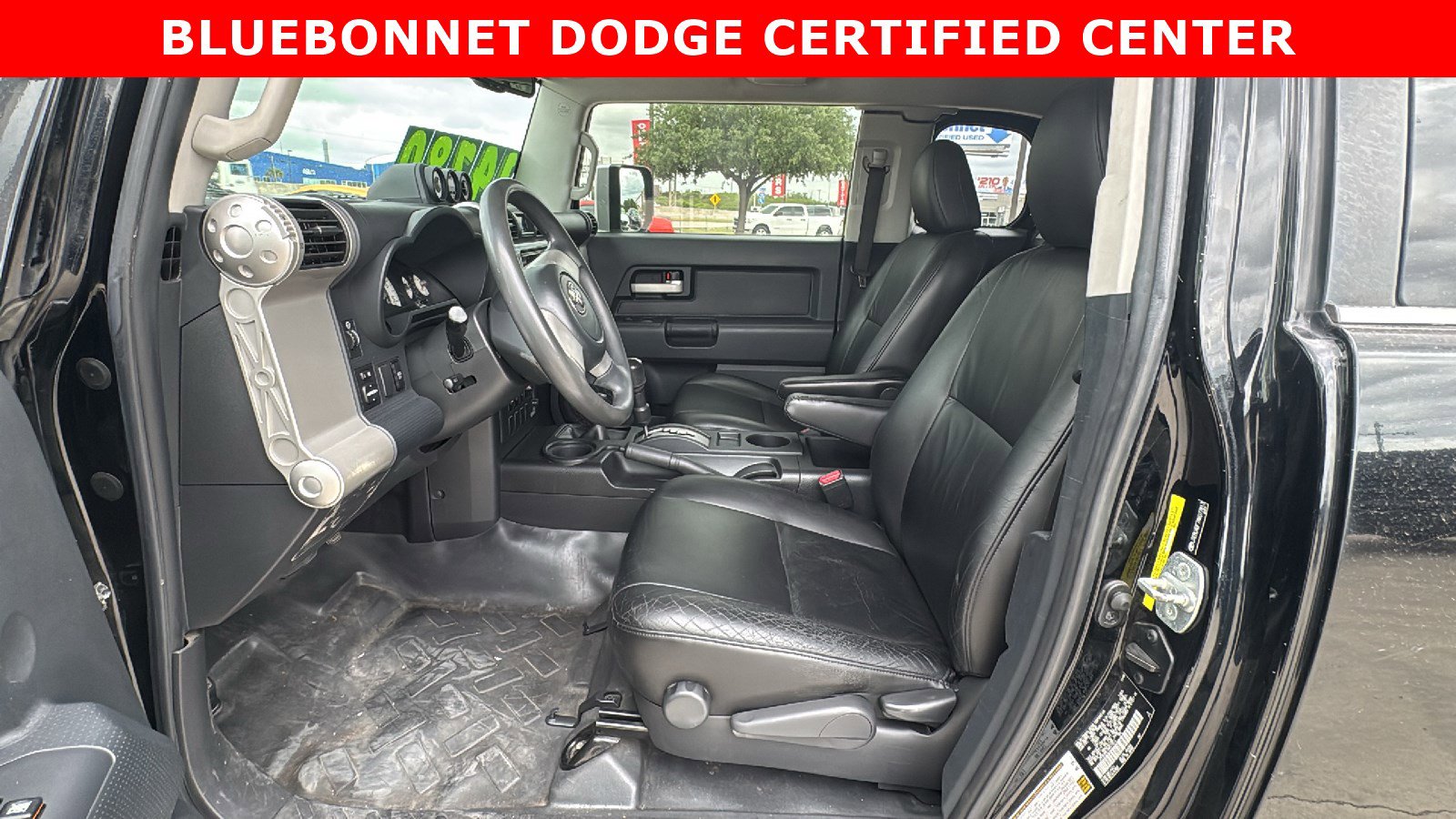 Used 2010 Toyota FJ Cruiser 4WD image 9
