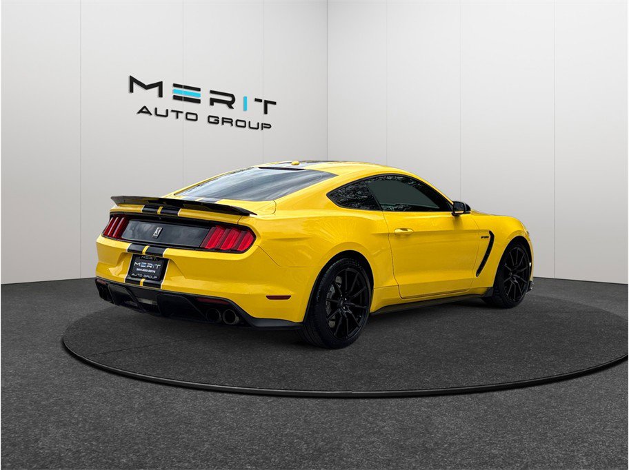 Used 2017 Ford Mustang Shelby GT350 w/ Electronics Package RWD image 9