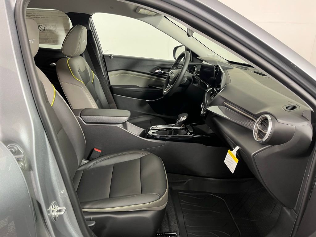New 2026 Chevrolet Trax ACTIV w/ Driver Confidence Package image 8