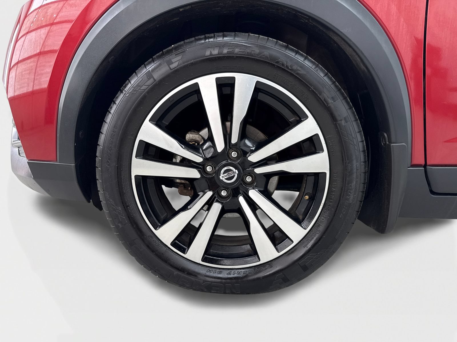 Used 2018 Nissan Kicks SR FWD image 48