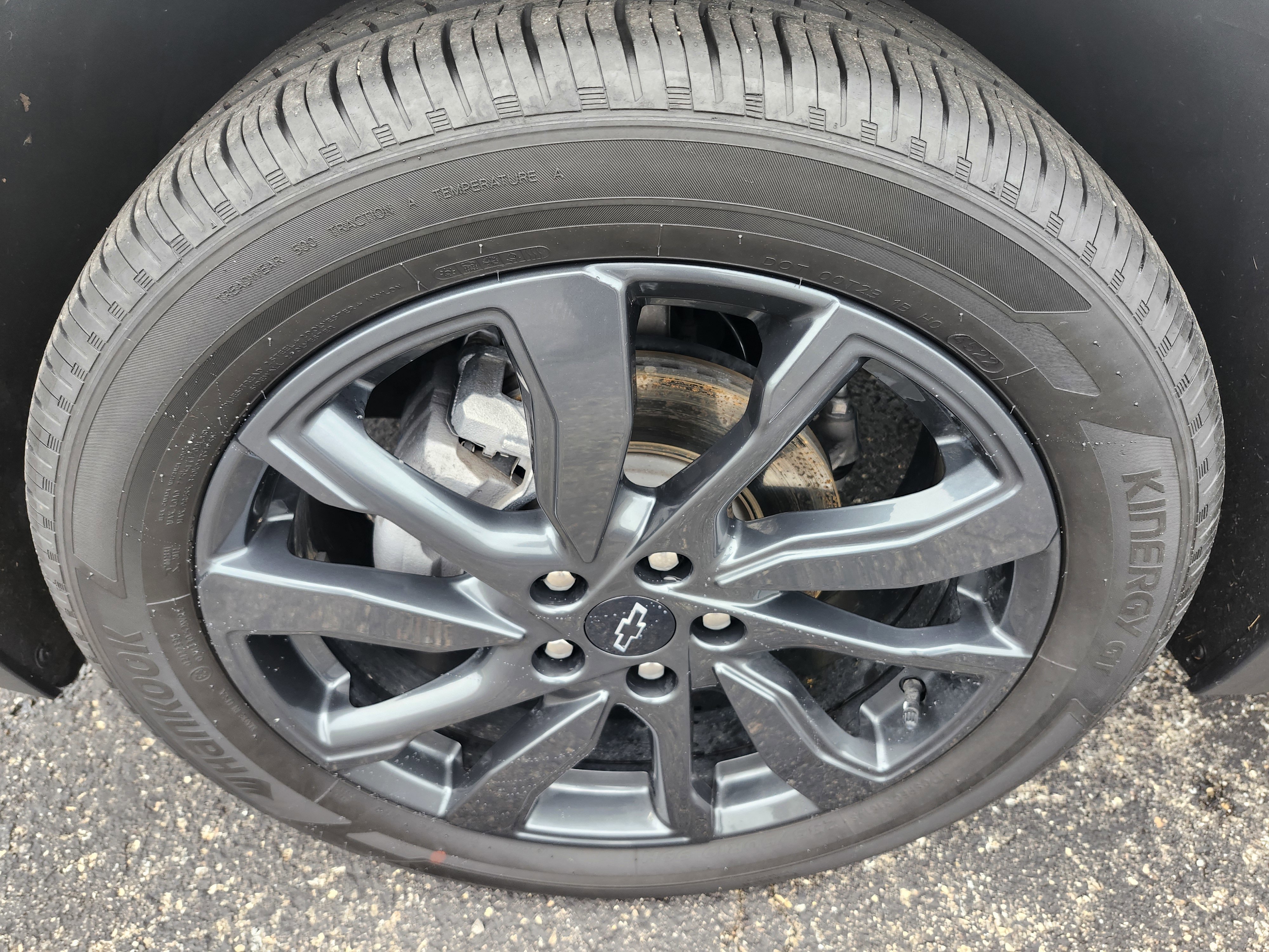 Used 2023 Chevrolet Equinox RS image 35