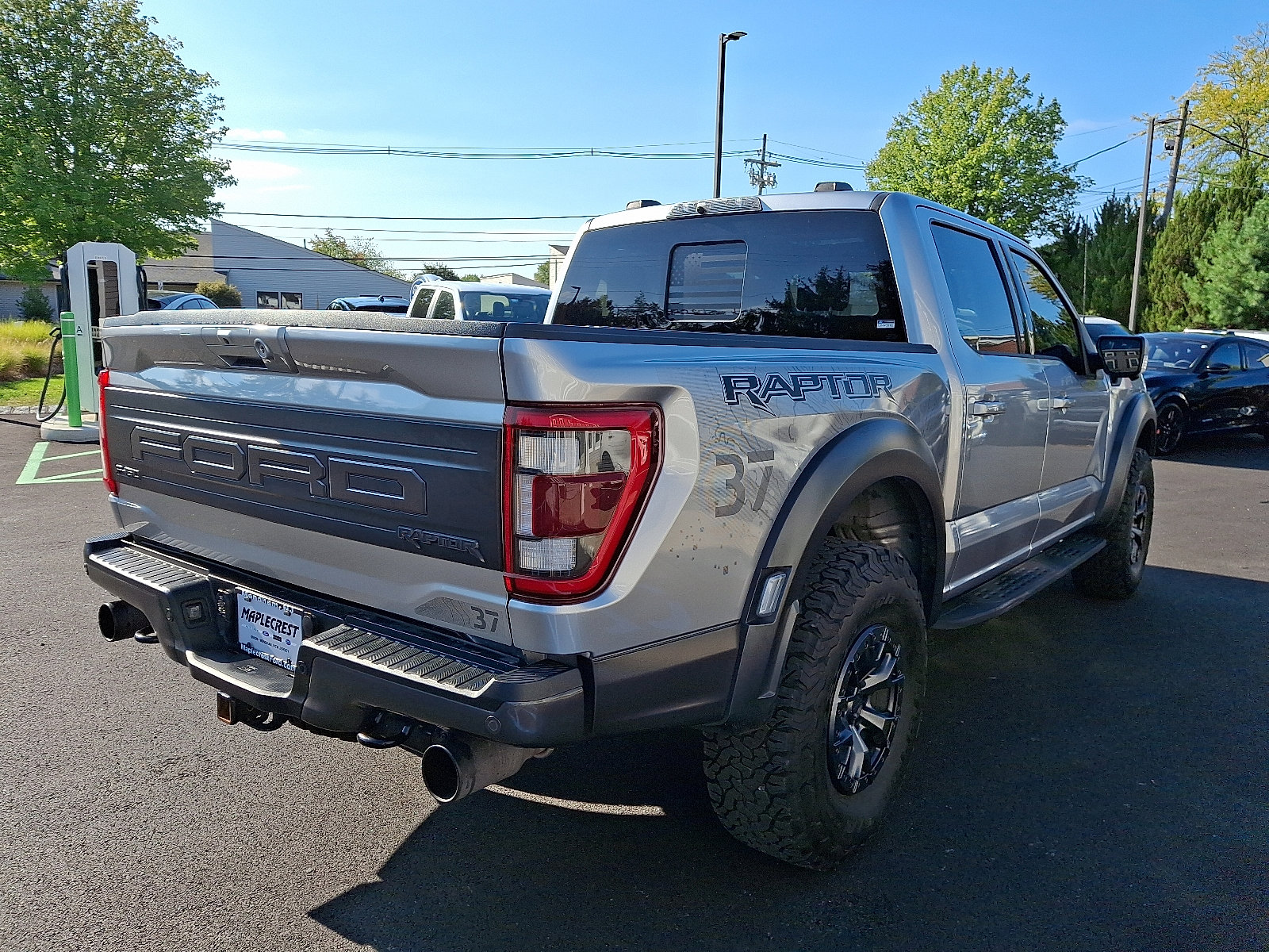 Certified 2022 Ford F150 Raptor w/ Raptor 37 Performance Package image 5