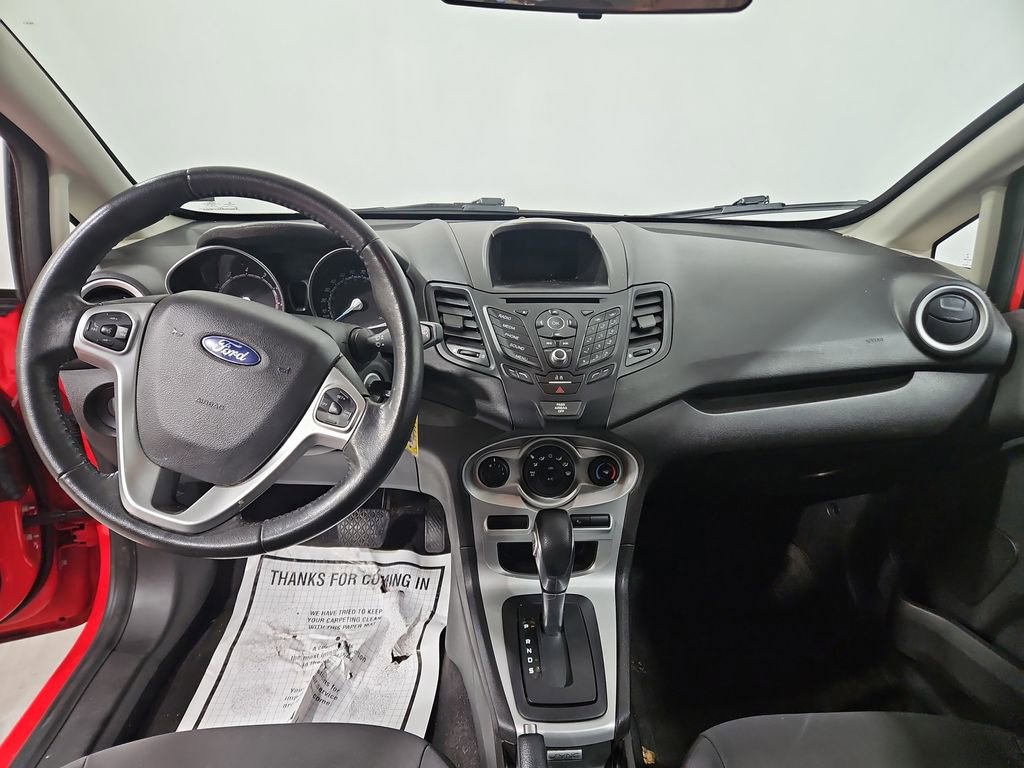 Used 2015 Ford Fiesta SE image 13