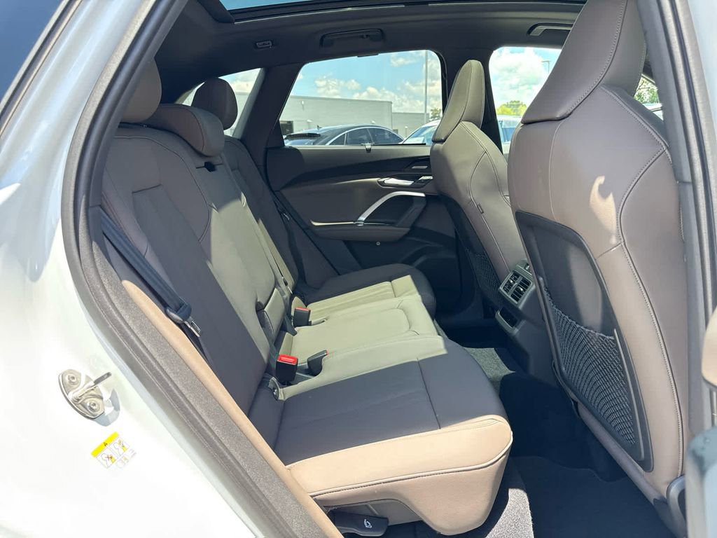 New 2025 Audi Q5 Premium Plus image 19