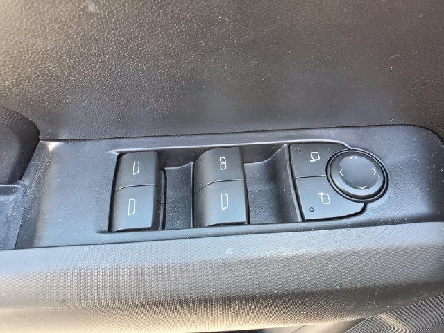 Used 2026 Chevrolet Colorado LT AWD/4WD image 14
