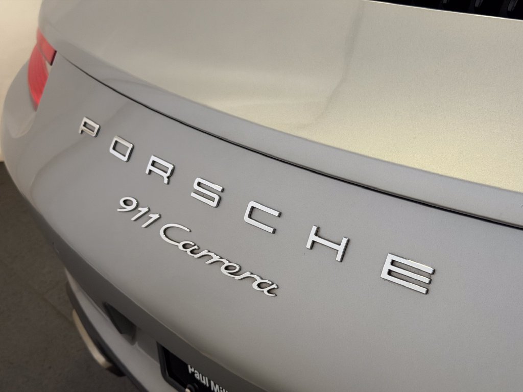 Certified 2017 Porsche 911 Carrera RWD image 25
