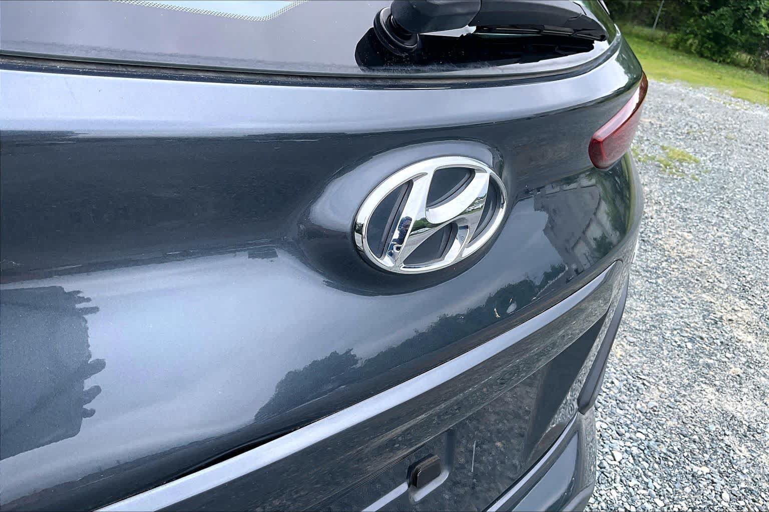Used 2018 Hyundai Kona SE AWD/4WD image 31