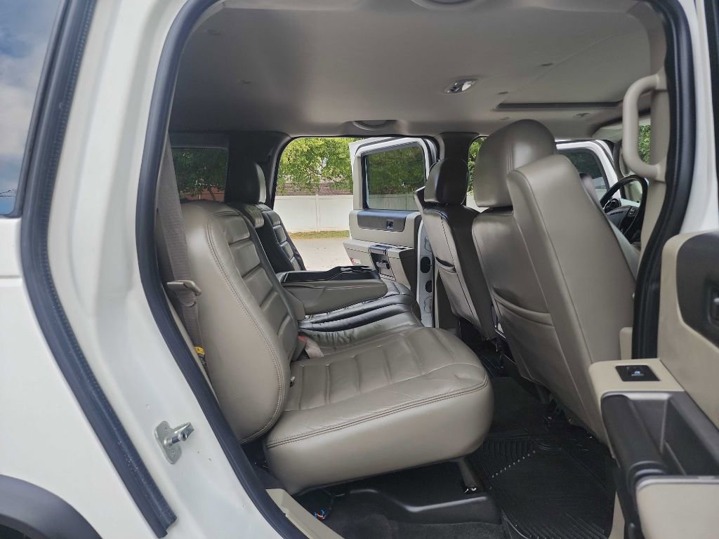 Used 2003 HUMMER H2 image 37