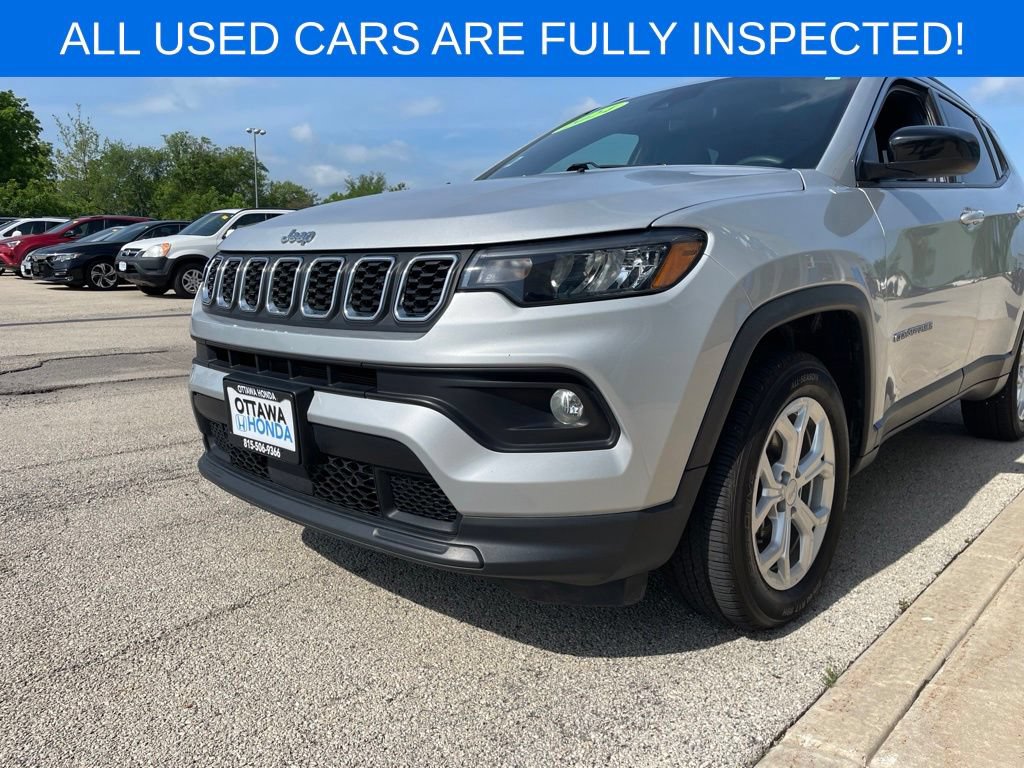Used 2024 Jeep Compass Latitude AWD/4WD image 14