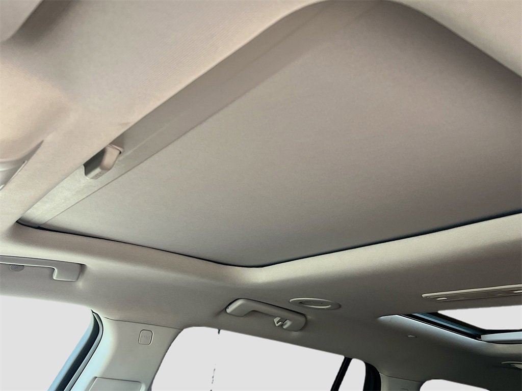 Used 2020 GMC Acadia AT4 w/ Driver Alert Package II image 23