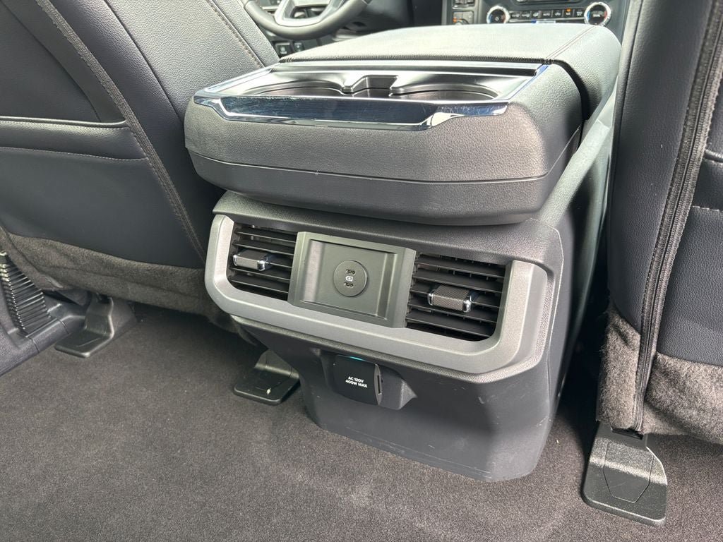 Used 2025 Ford F150 Lariat w/ Tow/Haul Package AWD/4WD image 33
