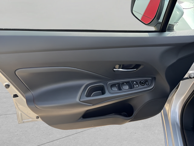 Certified 2025 Nissan Versa SV FWD image 10