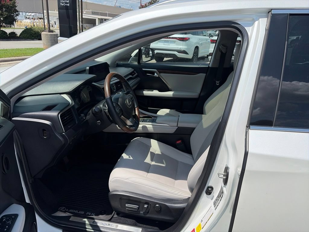 Certified 2022 Lexus RX 350L FWD w/ Premium Package image 7