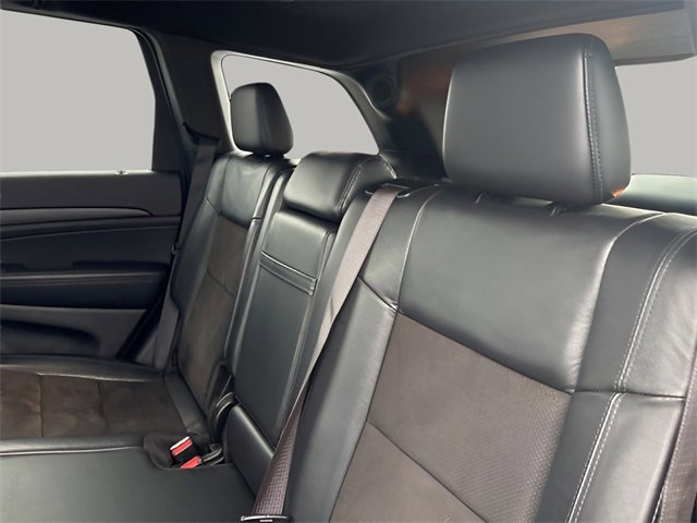 Used 2020 Jeep Grand Cherokee Altitude image 21