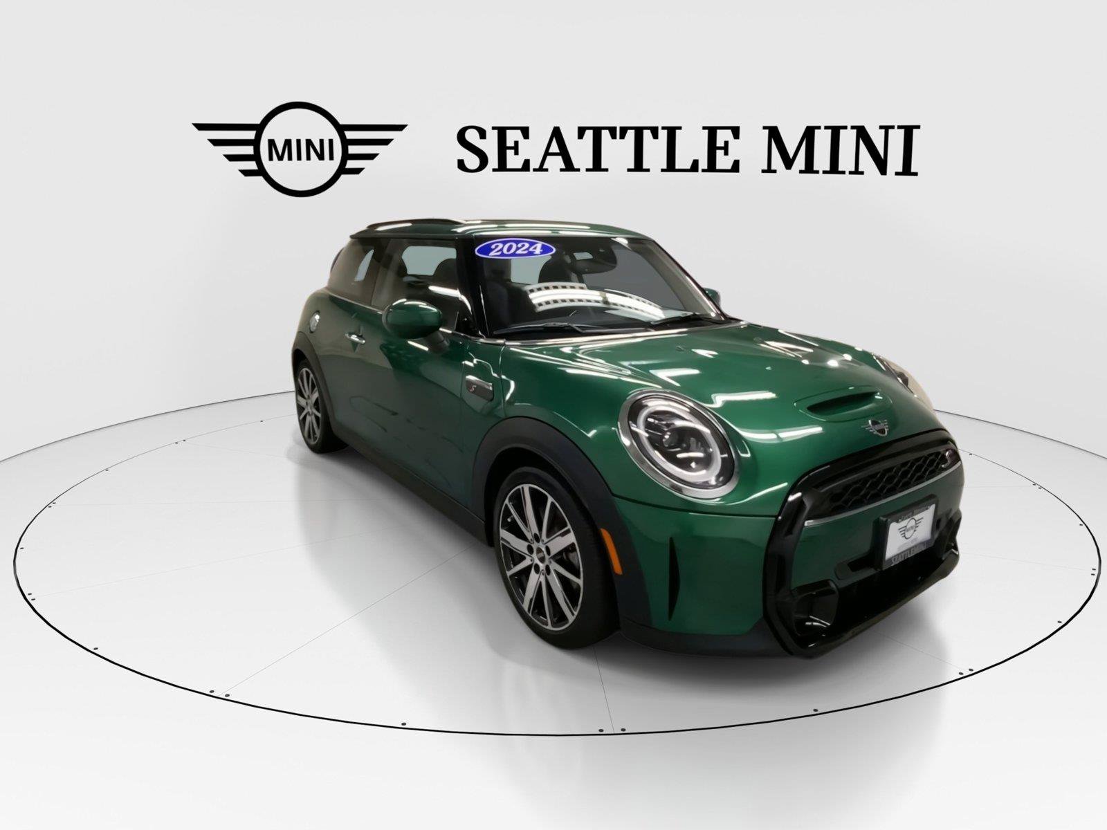 Used 2024 MINI Cooper S FWD image 2