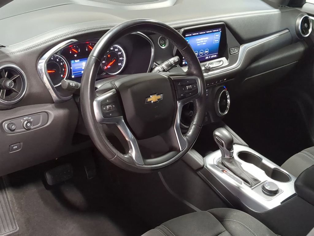 Used 2020 Chevrolet Blazer LT image 12