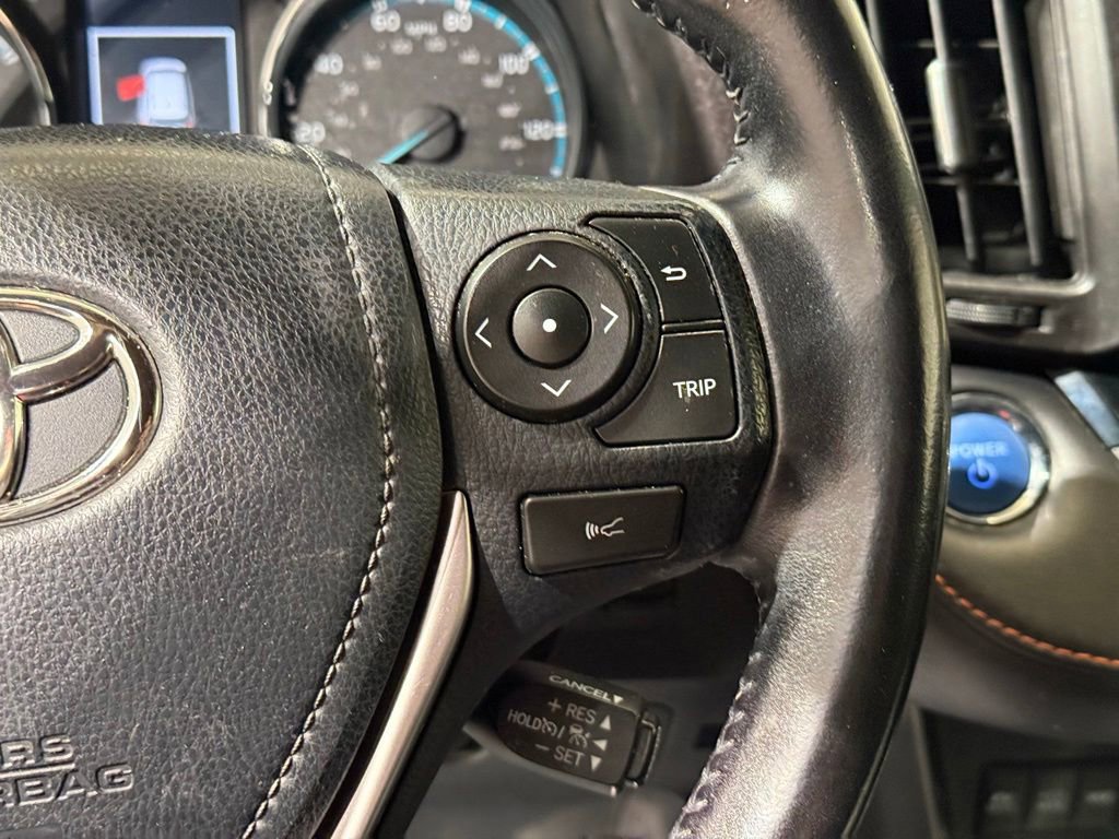 Used 2017 Toyota RAV4 SE AWD/4WD image 25
