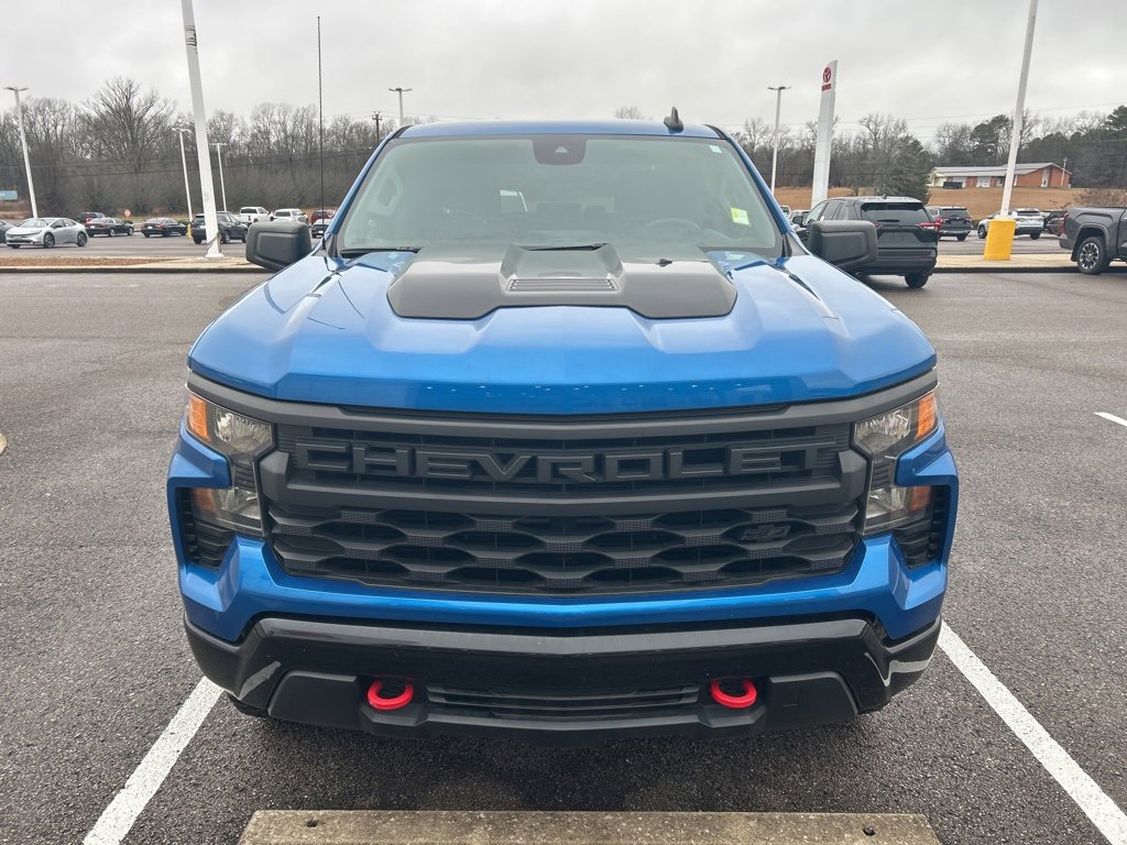 Used 2023 Chevrolet Silverado 1500 Custom Trail Boss w/ LPO, Dark Essentials Package image 2