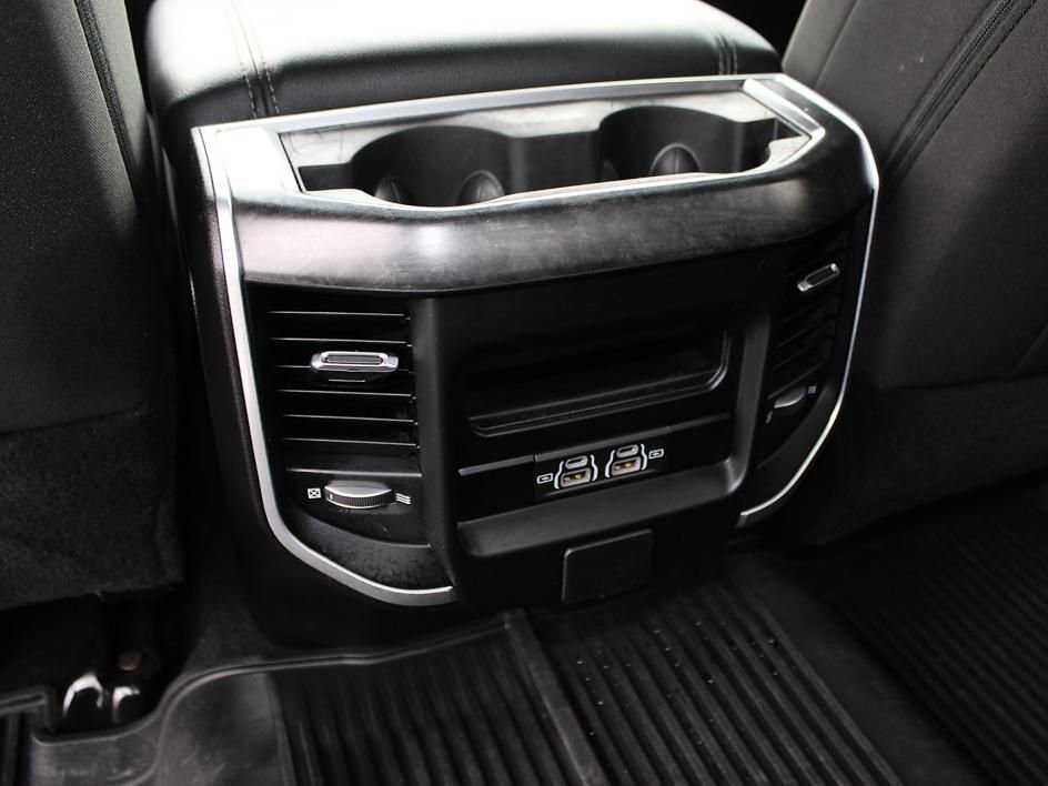 Used 2023 RAM 3500 Big Horn w/ Level B Equipment Group AWD/4WD image 18